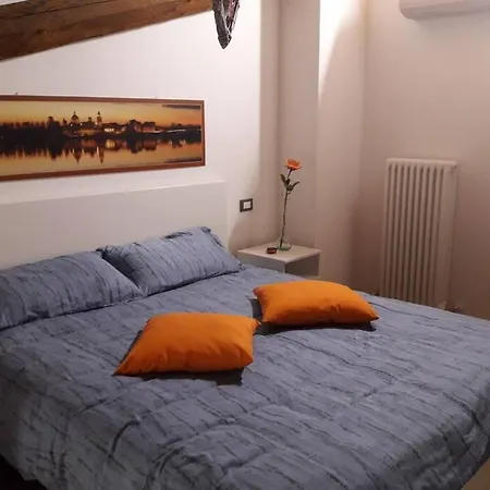 Fiordiloto57 Apartment Mantova